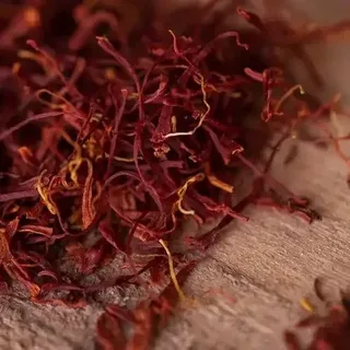 تصویر 2 از زعفران افغانستان با عطر قوی و رنگ‌ دهی چشم گیر